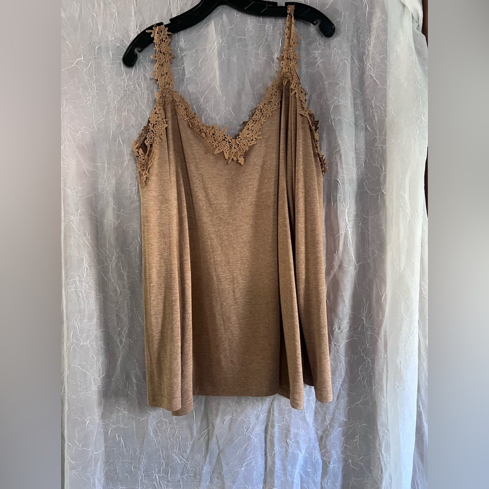 Off the shoulder women’s top - Picture 4 of 7